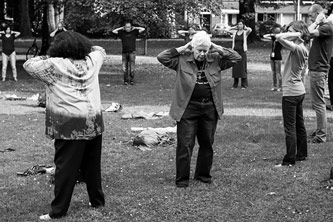 Pauline Oliveros conducting a Deep Listening exercise, 2014