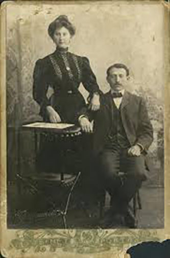 Yaffa Eliach’s maternal grandparents in Poland, 1905.
