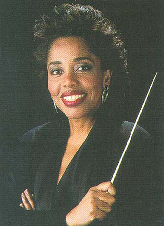 Tania León
