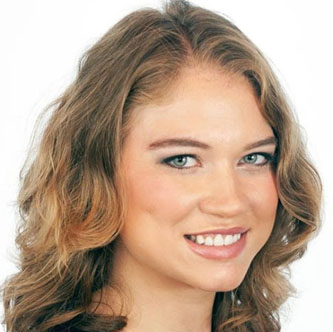 <p>Alexis Rodda </p>